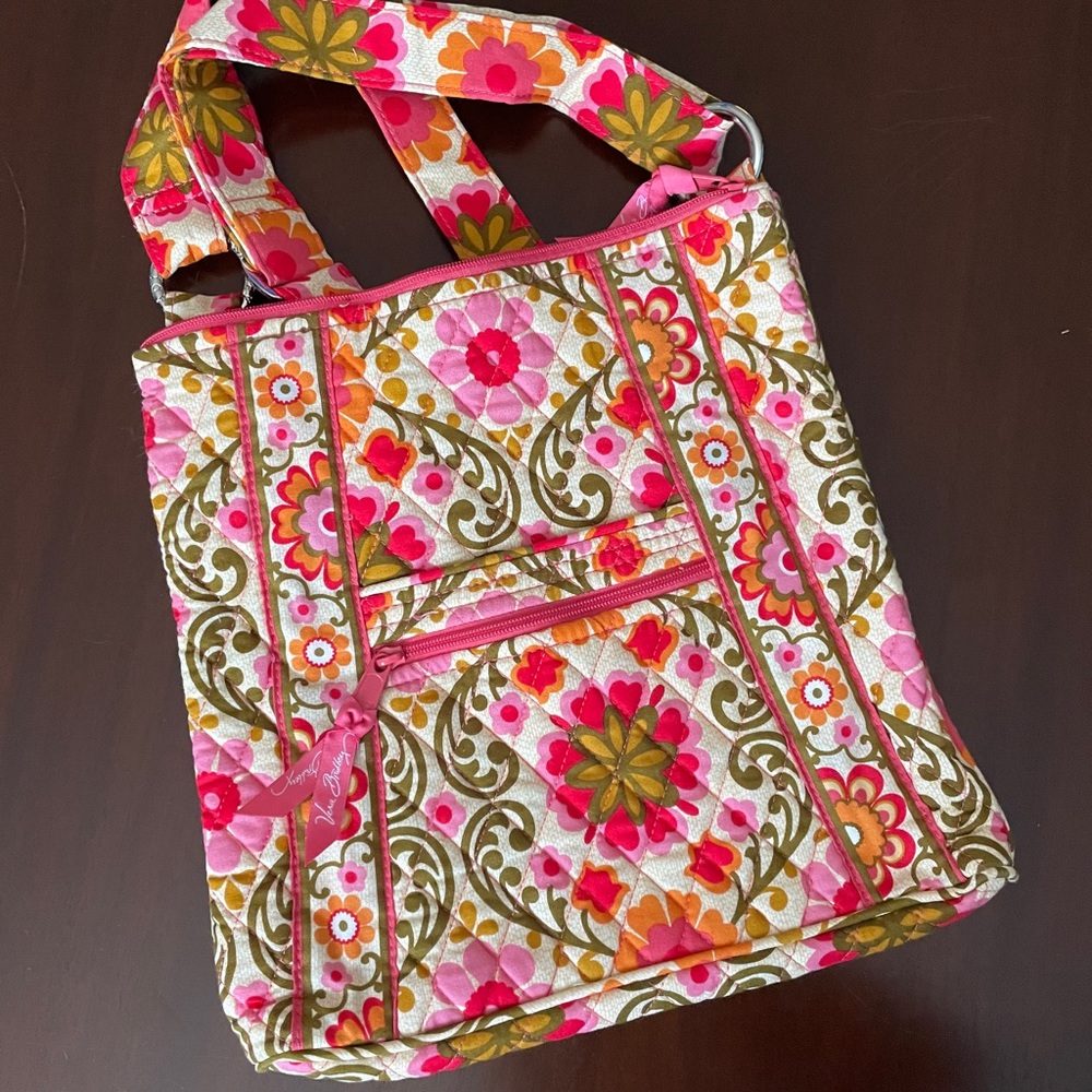 Vera Bradley Hipster Folkloric